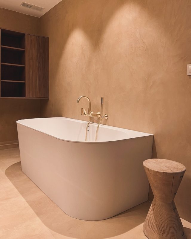 Mortex surface showcasing its seamless, mineral texture.